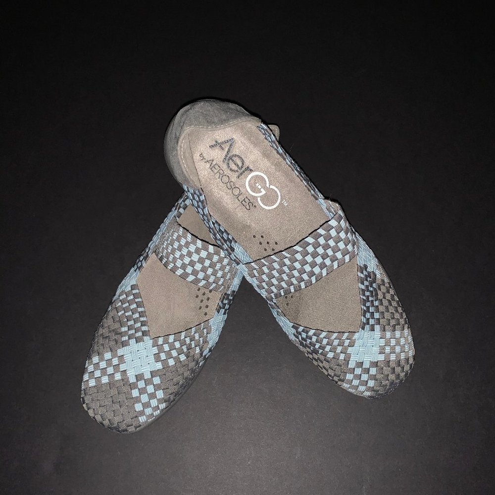 NWOT AerGO Aersosoles Slip-On